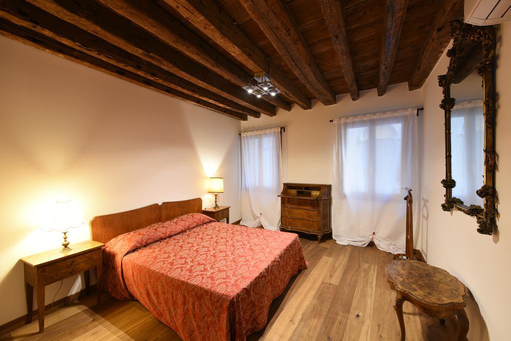 Mercerie E Capitello Apartments Βενετία Εξωτερικό φωτογραφία