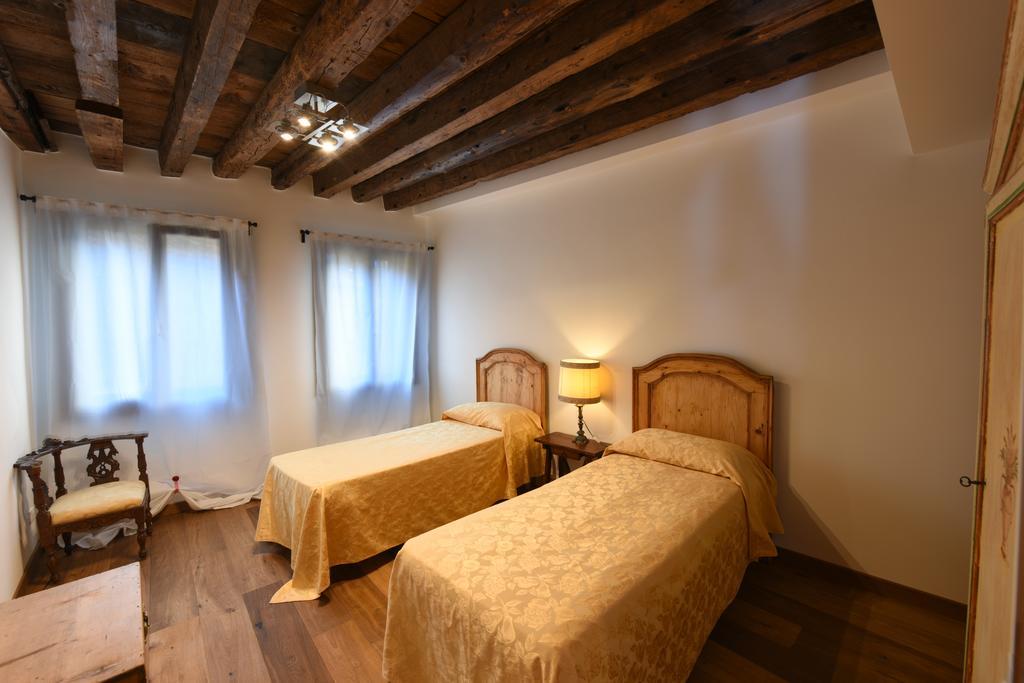 Mercerie E Capitello Apartments Βενετία Εξωτερικό φωτογραφία