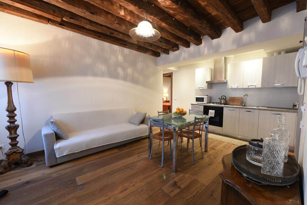 Mercerie E Capitello Apartments Βενετία Εξωτερικό φωτογραφία